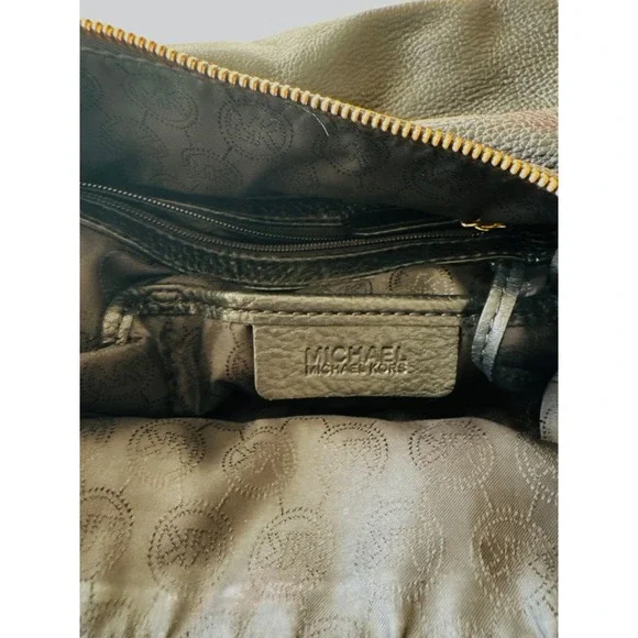 Michael Kors Bedford Large Hobo Black Pebbled Leather‎ Classic Gold Hardware - Picture 6 of 6